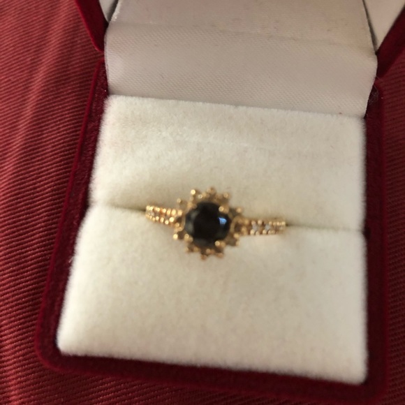 SOLD ON ANOTHER SITE - Picture 3 of 11